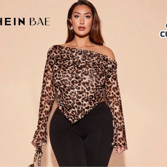 SHEIN Leopard Print Blouse in Black and Brown - Picture 2 of 3